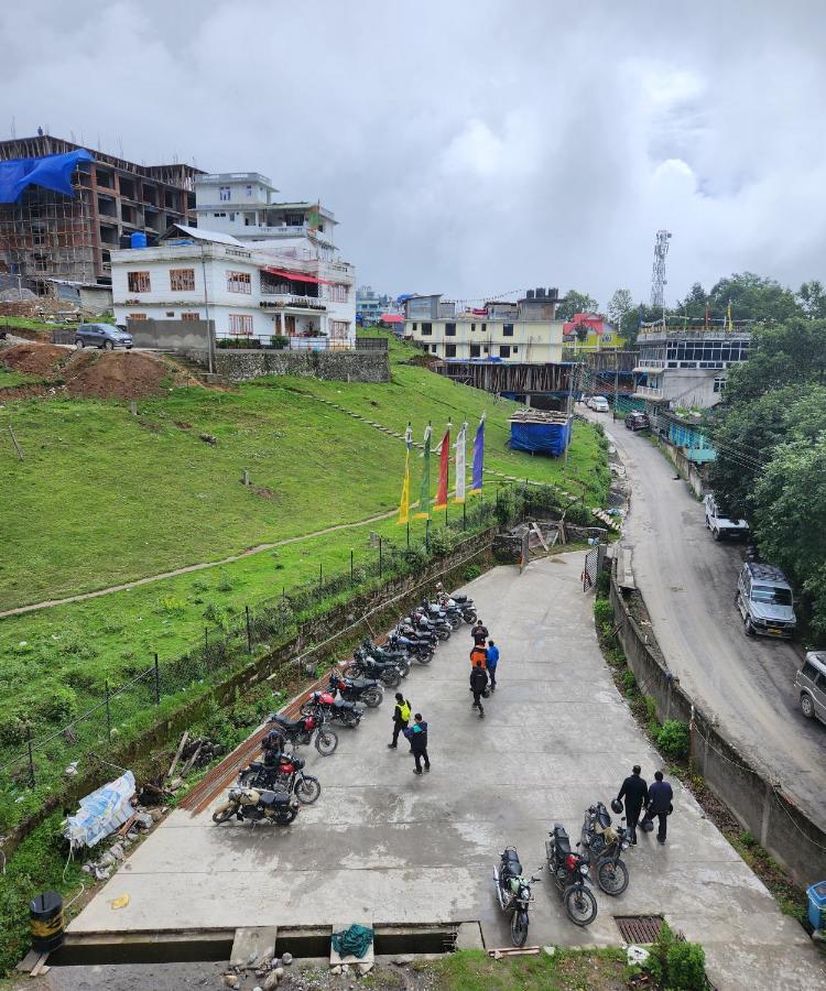 Dewa Elegance Hotel Tawang Exterior foto